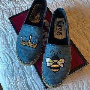 Circus by Sam Edelman Queen Bee Slip-ons